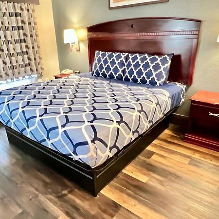 Magnolia Inn And Suites מראה חיצוני תמונה