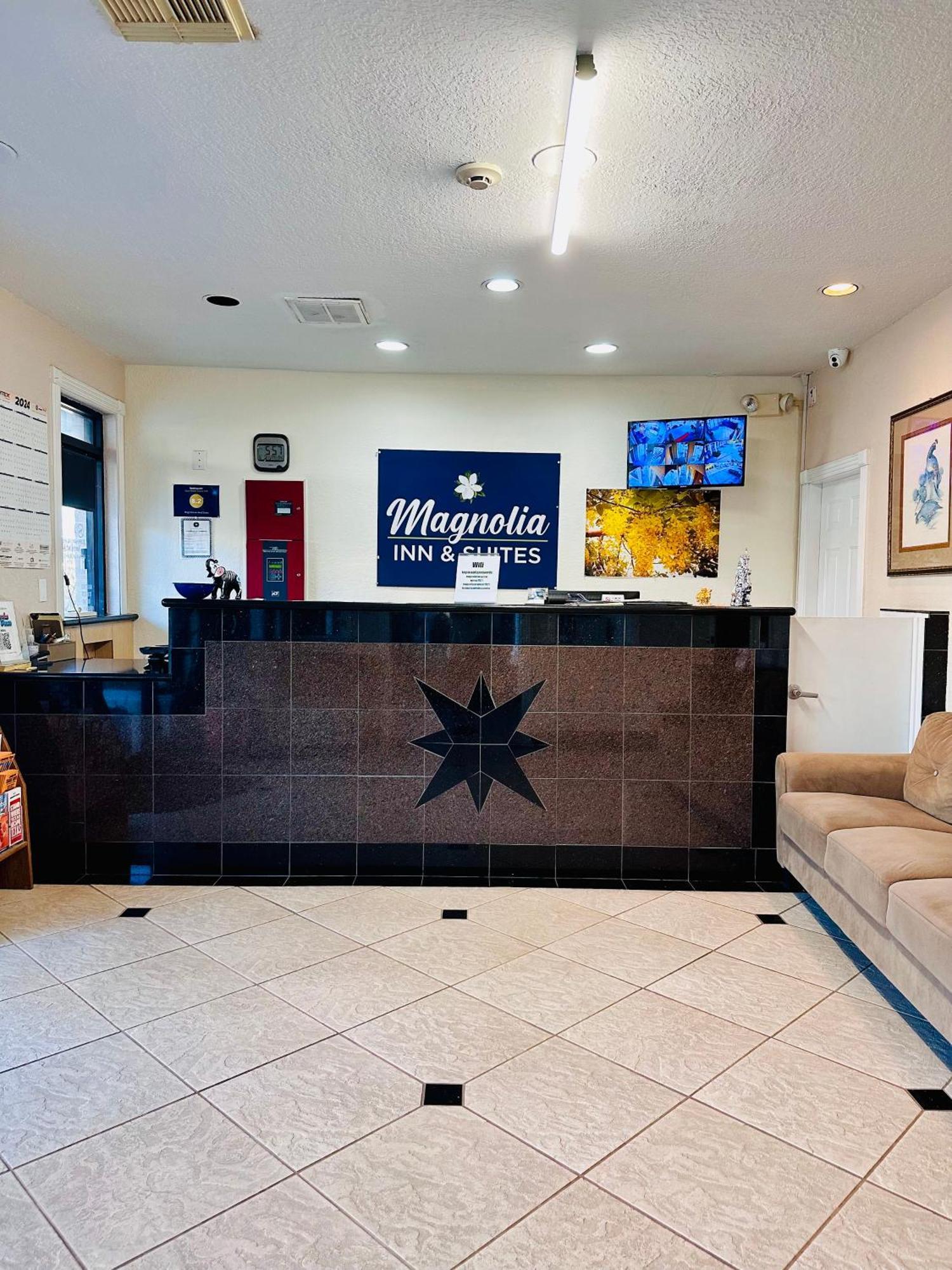 Magnolia Inn And Suites מראה חיצוני תמונה