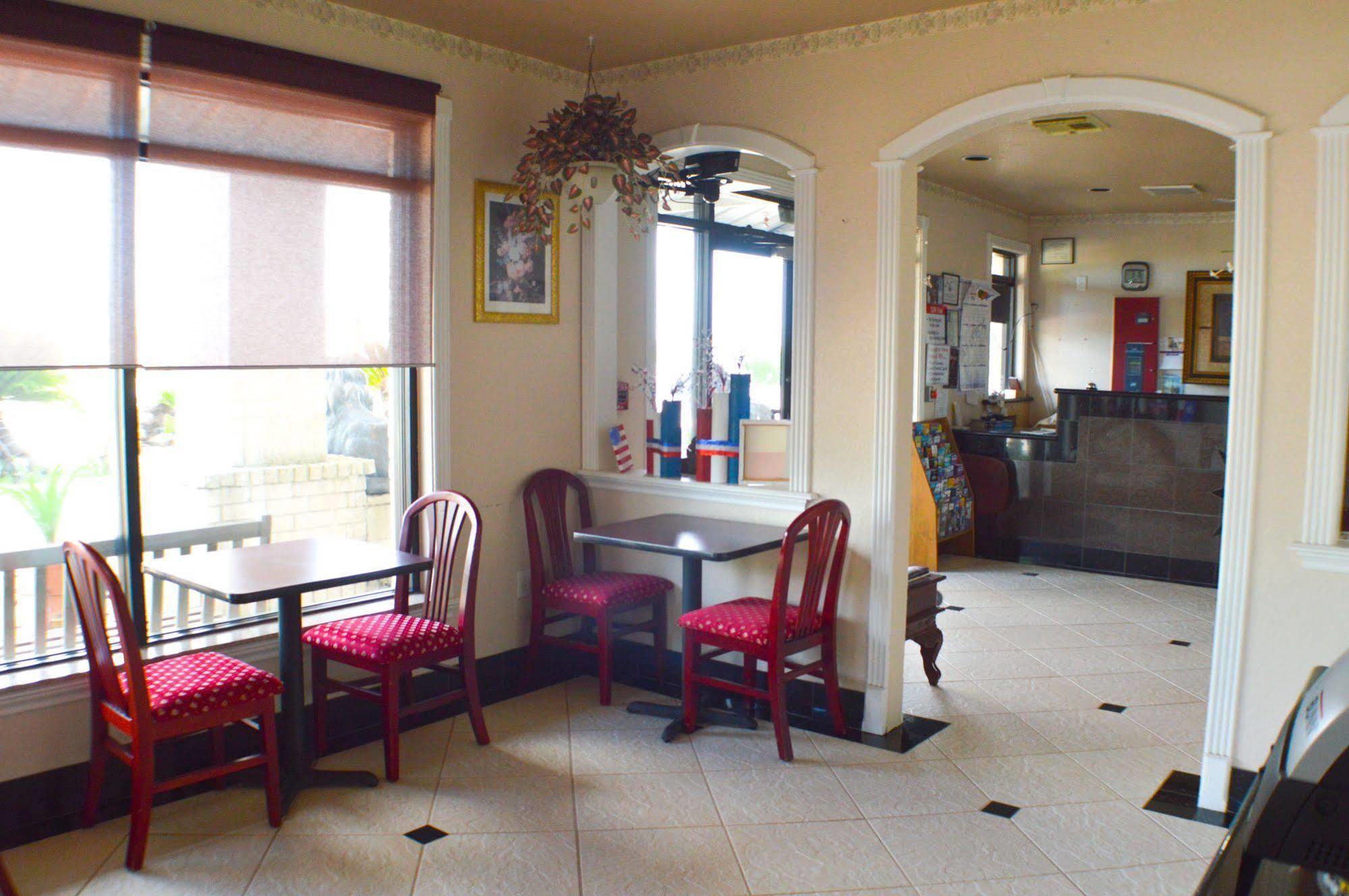 Magnolia Inn And Suites מראה חיצוני תמונה